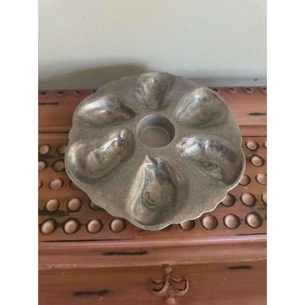 Wilton Armetale Oyster Plate 8.5” Seafood Serving Tray 6 Shells w Sauce Well USA